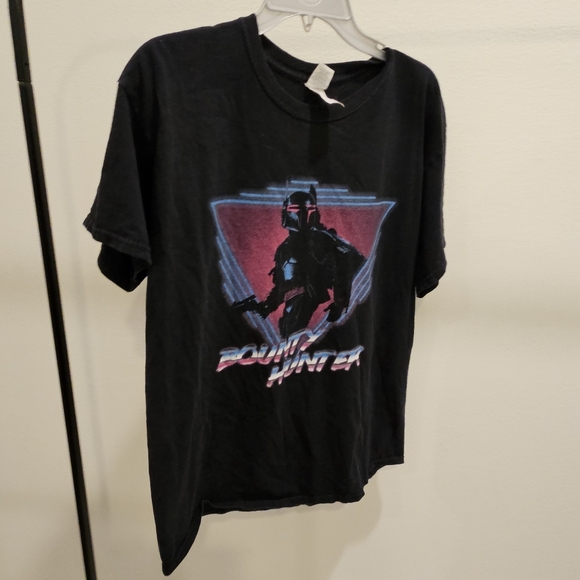 Black Bounty Hunter Graphic T-Shirt - Picture 2 of 3